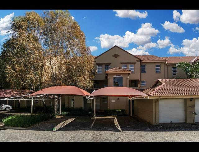 2 BEDROOM APARTMENT FOR SALE IN ILLOVO